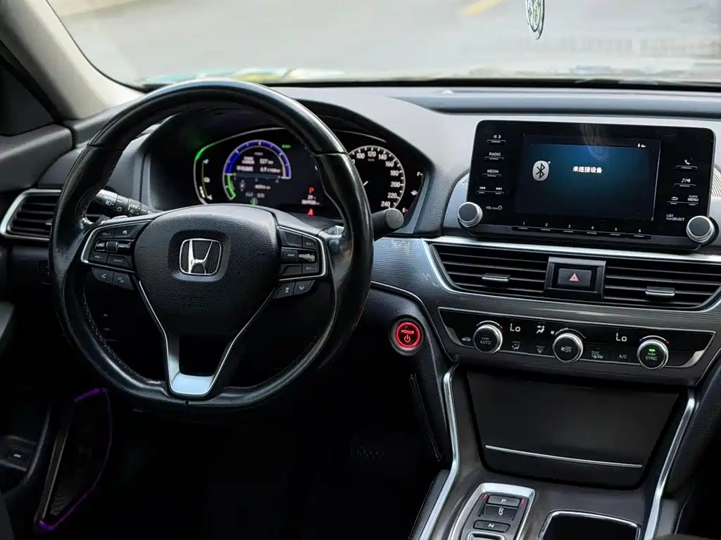 Honda Accord — фото 5