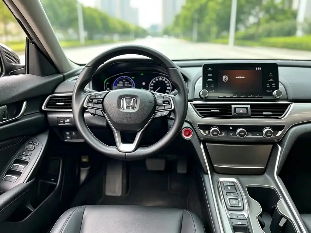 Honda Accord — фото 4