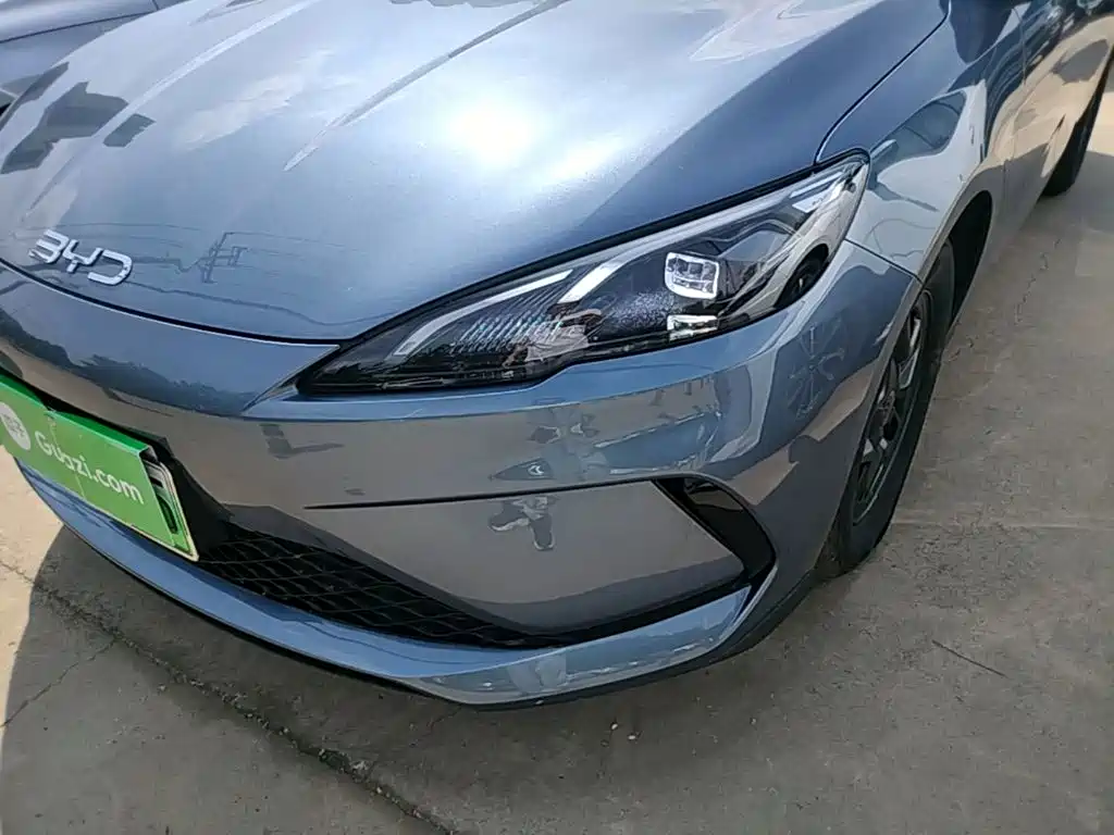 BYD Seal 05 DM-i — фото 18