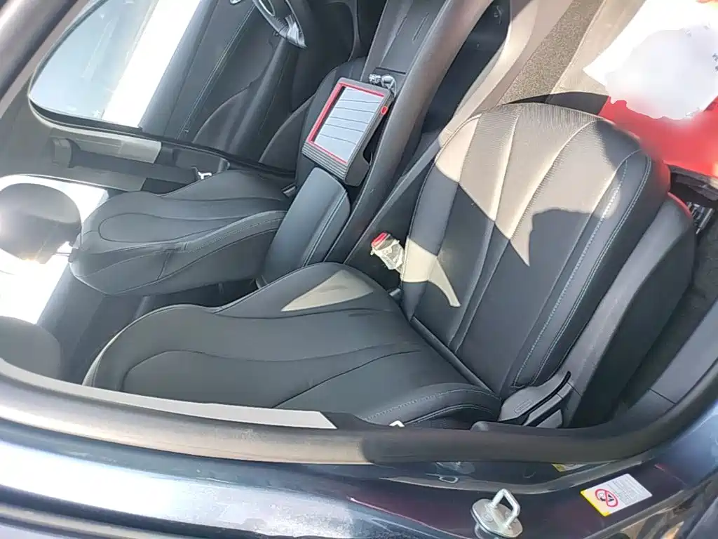 BYD Seal 05 DM-i — фото 20