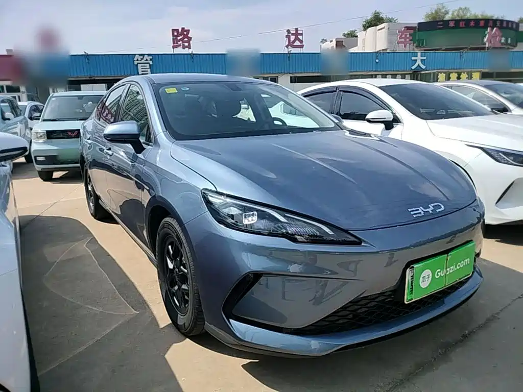 BYD Seal 05 DM-i — фото 22