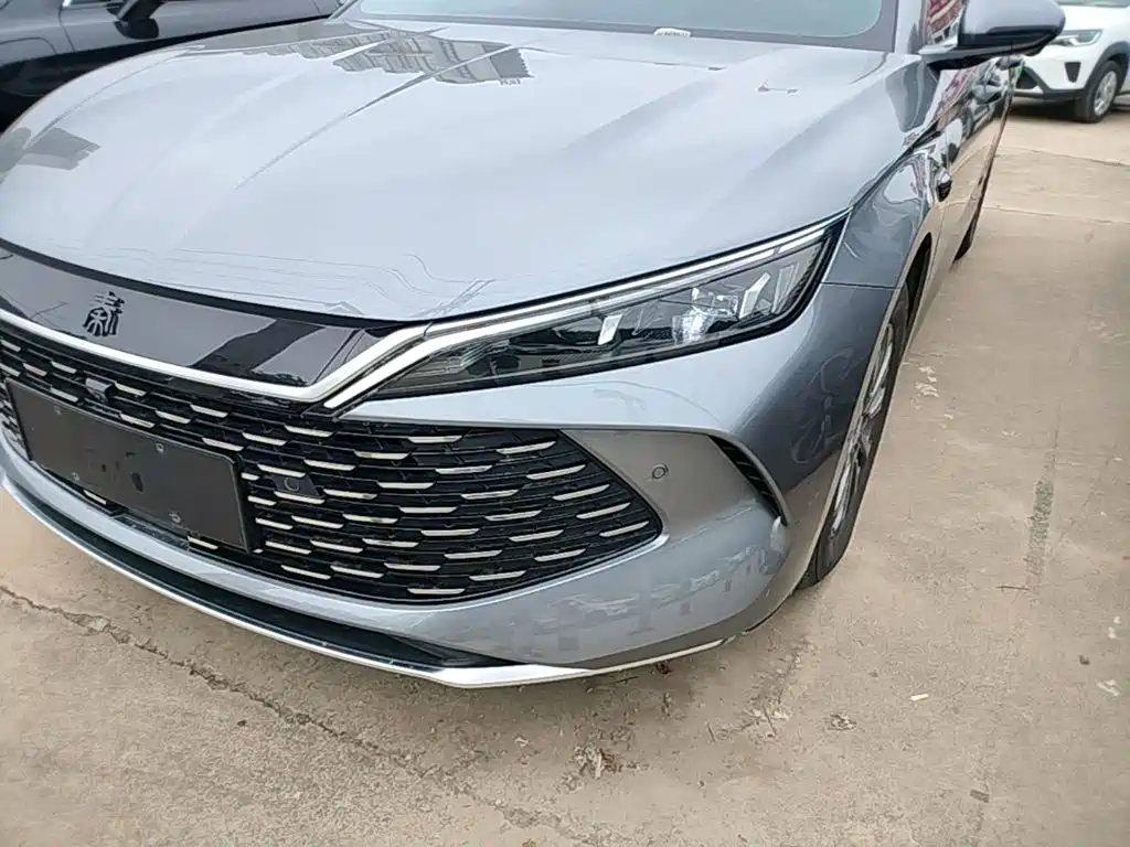 BYD Qin L — фото 18