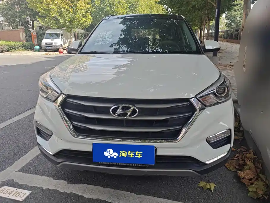 Hyundai ix25 — фото 2