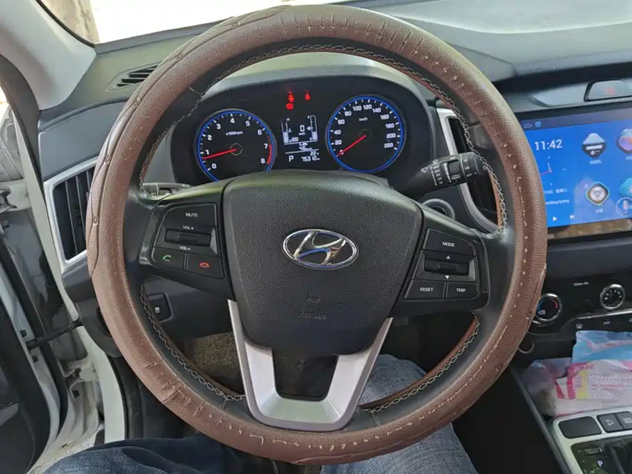 Hyundai ix25 — фото 15