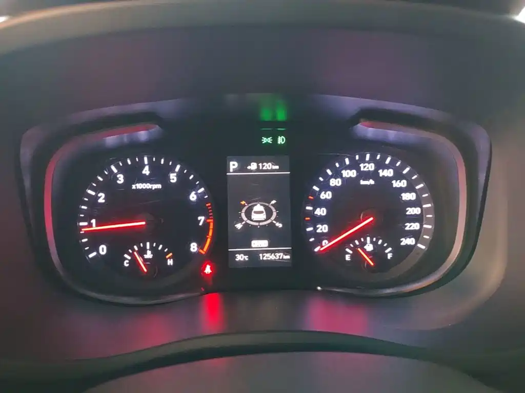 Hyundai ix35 — фото 11
