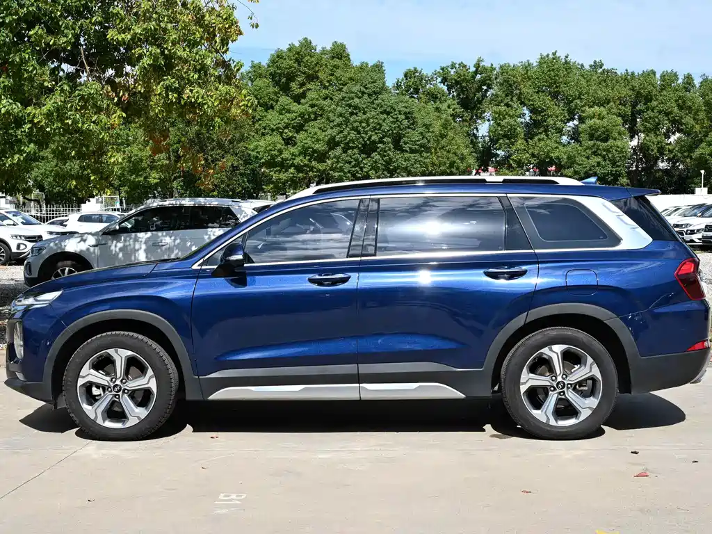 Hyundai Santa Fe — фото 2