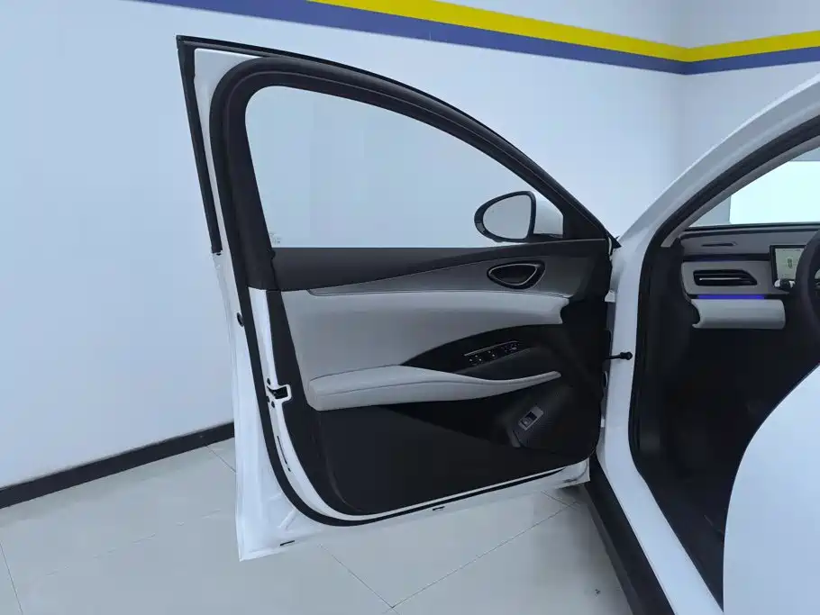 BYD Seal 06 DM-i Touring — фото 7