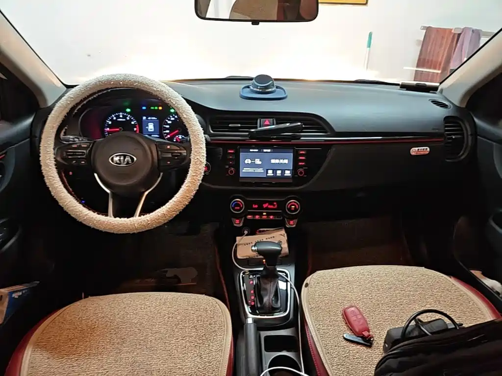 Kia KX Cross — фото 9