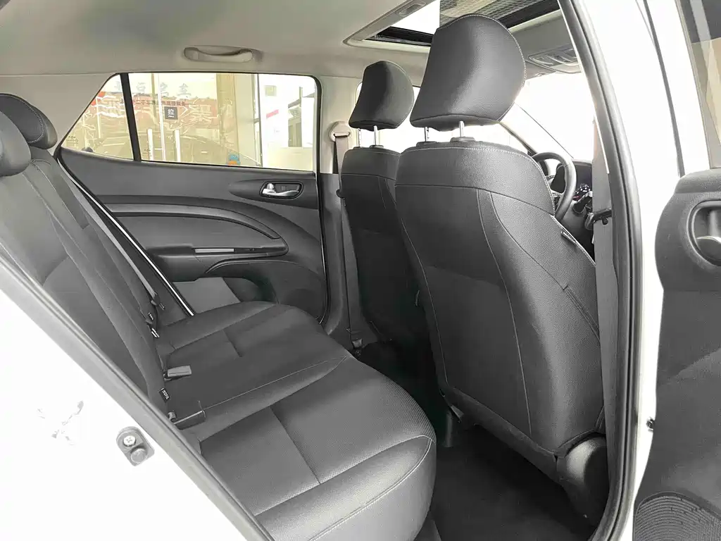 Kia KX1 — фото 9
