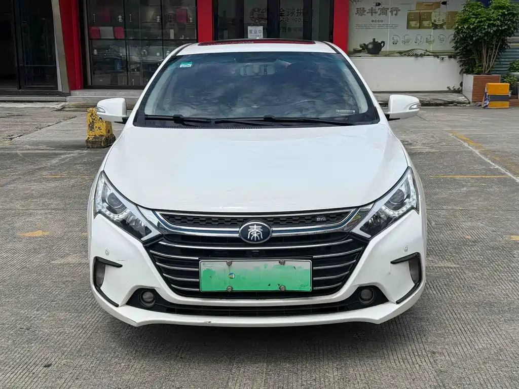 BYD Qin NEV — фото 2