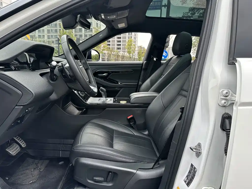 Land Rover Evoque — фото 8