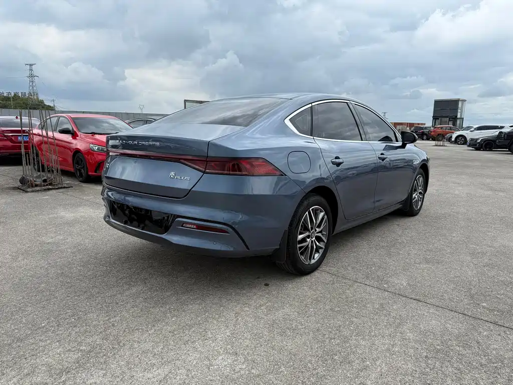 BYD Qin PLUS — фото 17