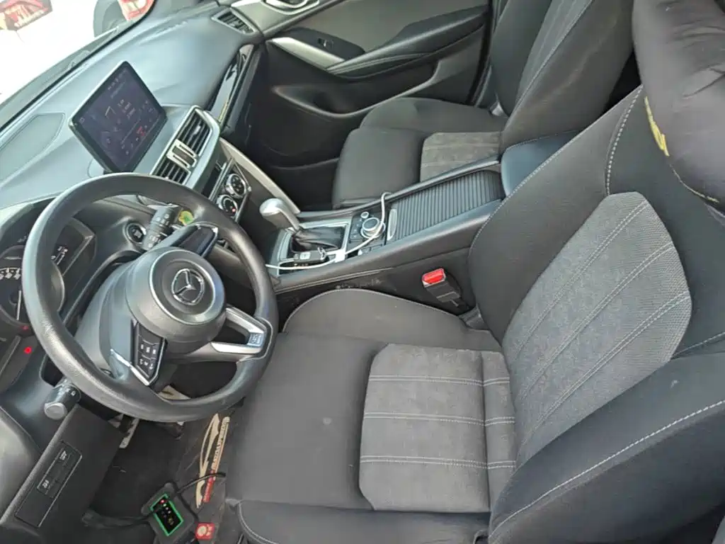 Mazda CX-4 — фото 14