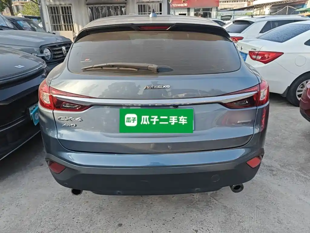 Mazda CX-4 — фото 5