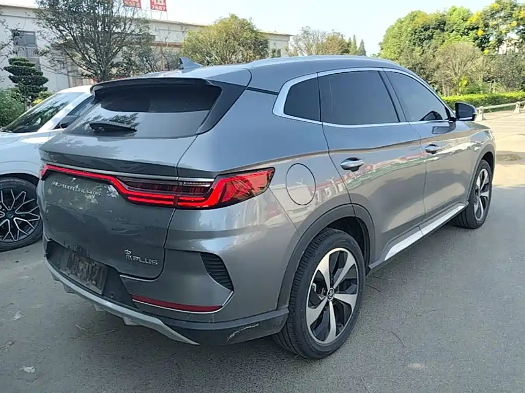 BYD PLUS New Energy — фото 7