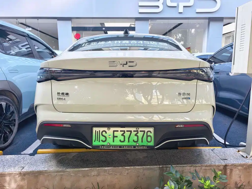 BYD Seal 06 — фото 9