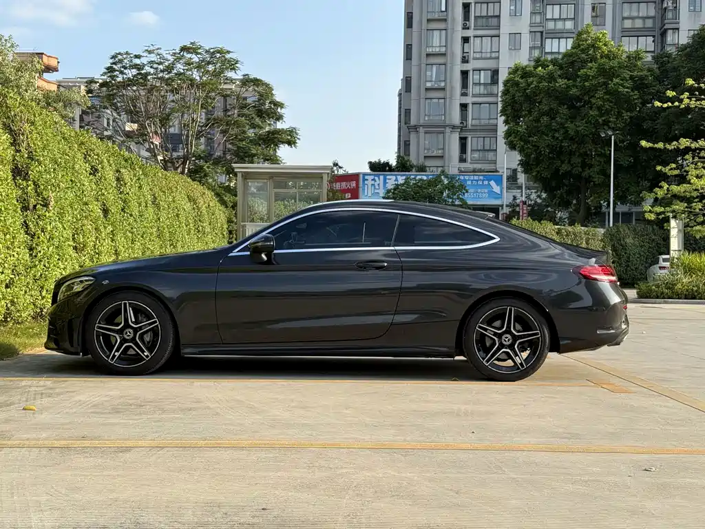 Mercedes-Benz C-Class (Import) — фото 2