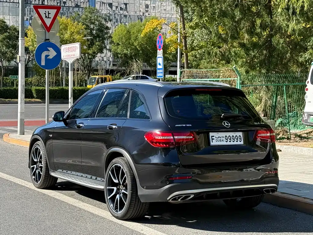 Mercedes-Benz GLC AMG — фото 3