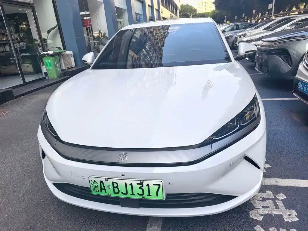 BYD Qin L — фото 2
