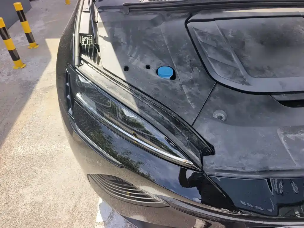 BYD Seal — фото 19