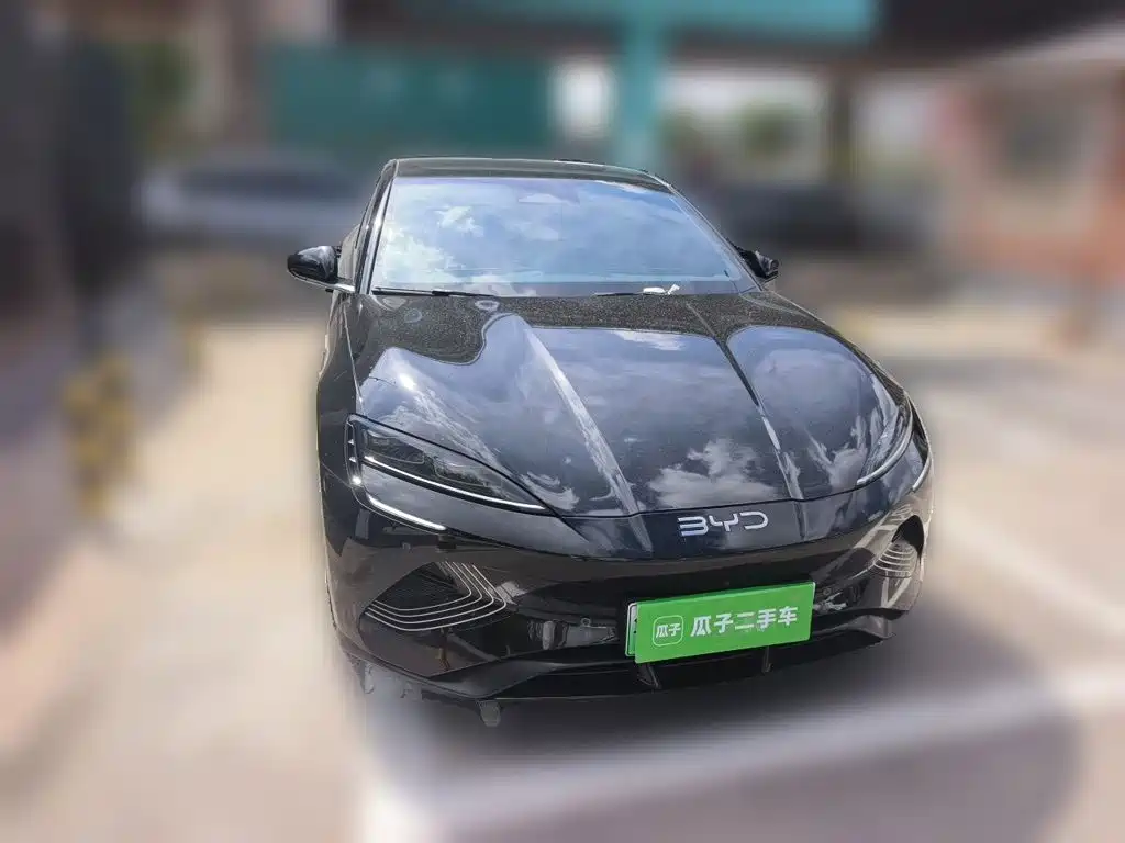 BYD Seal — фото 23