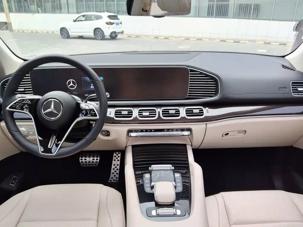 Mercedes-Benz GLE (Import) — фото 9