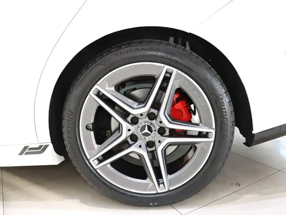 Mercedes-Benz CLA (Import) — фото 20