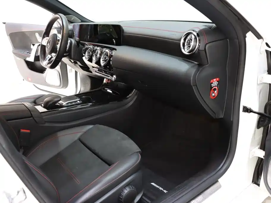 Mercedes-Benz CLA (Import) — фото 8