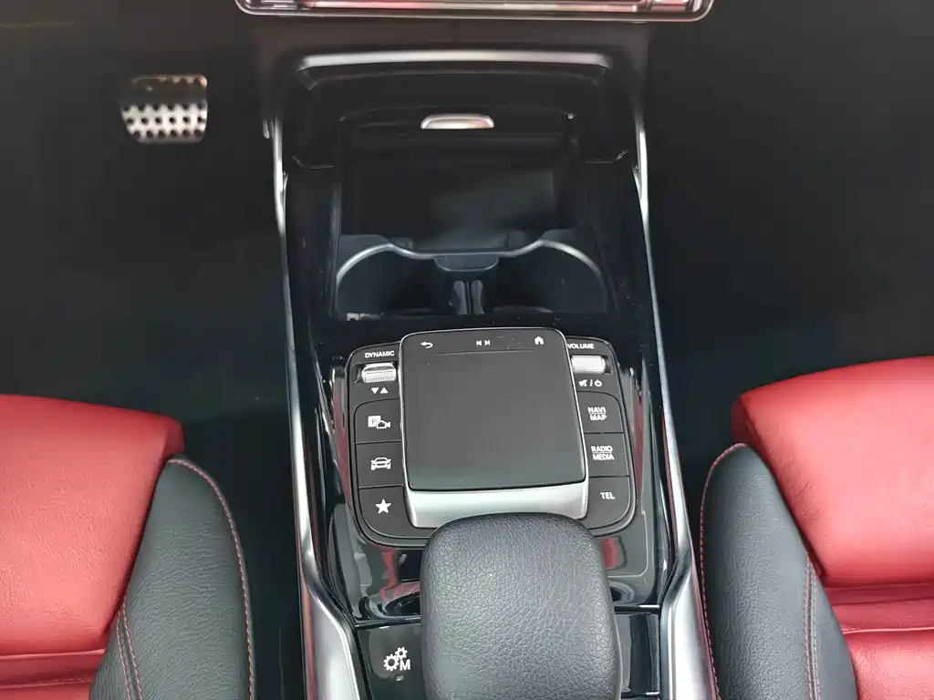 Mercedes-Benz A-Class AMG — фото 11