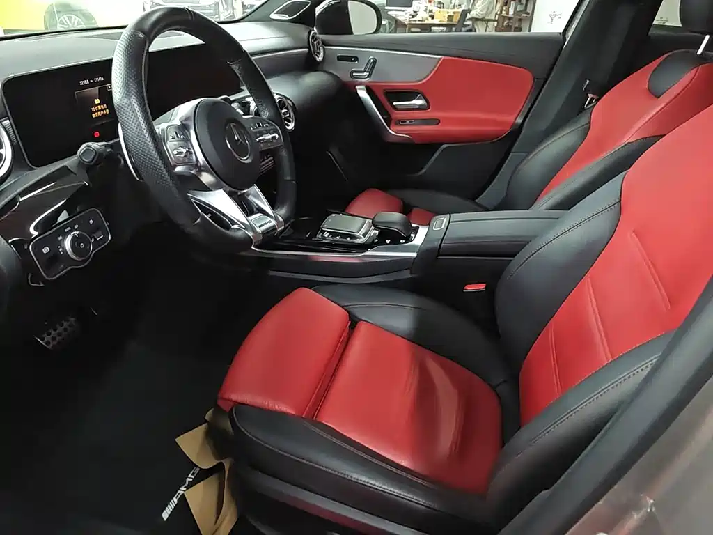 Mercedes-Benz A-Class AMG — фото 6