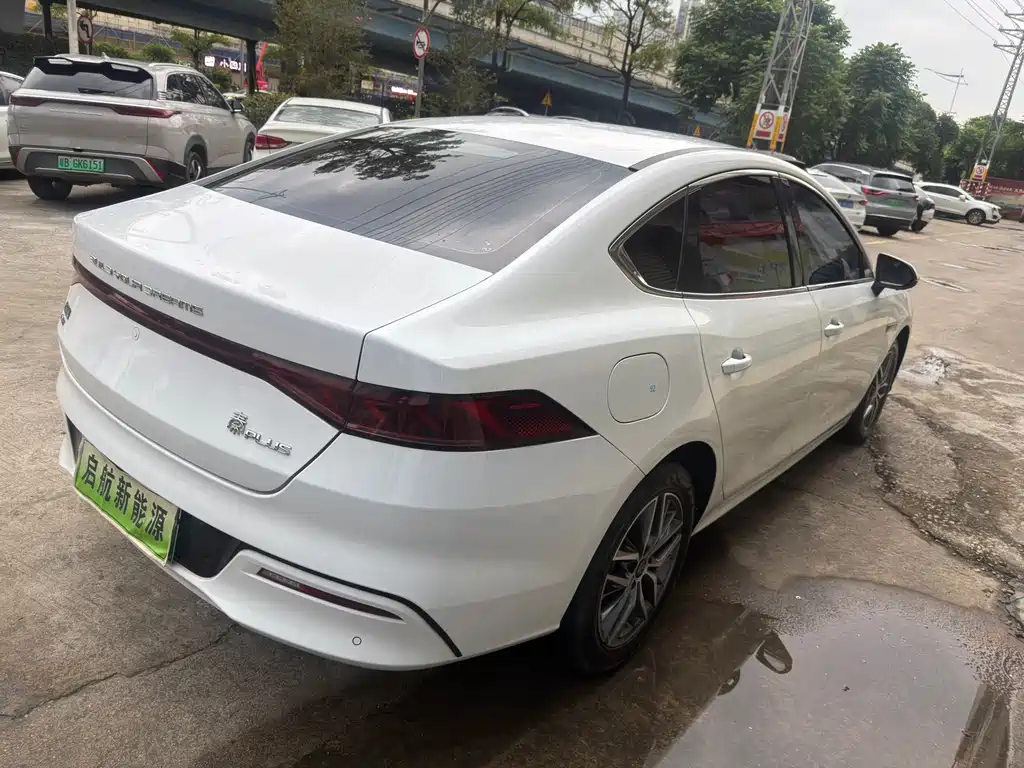 BYD Qin PLUS — фото 11
