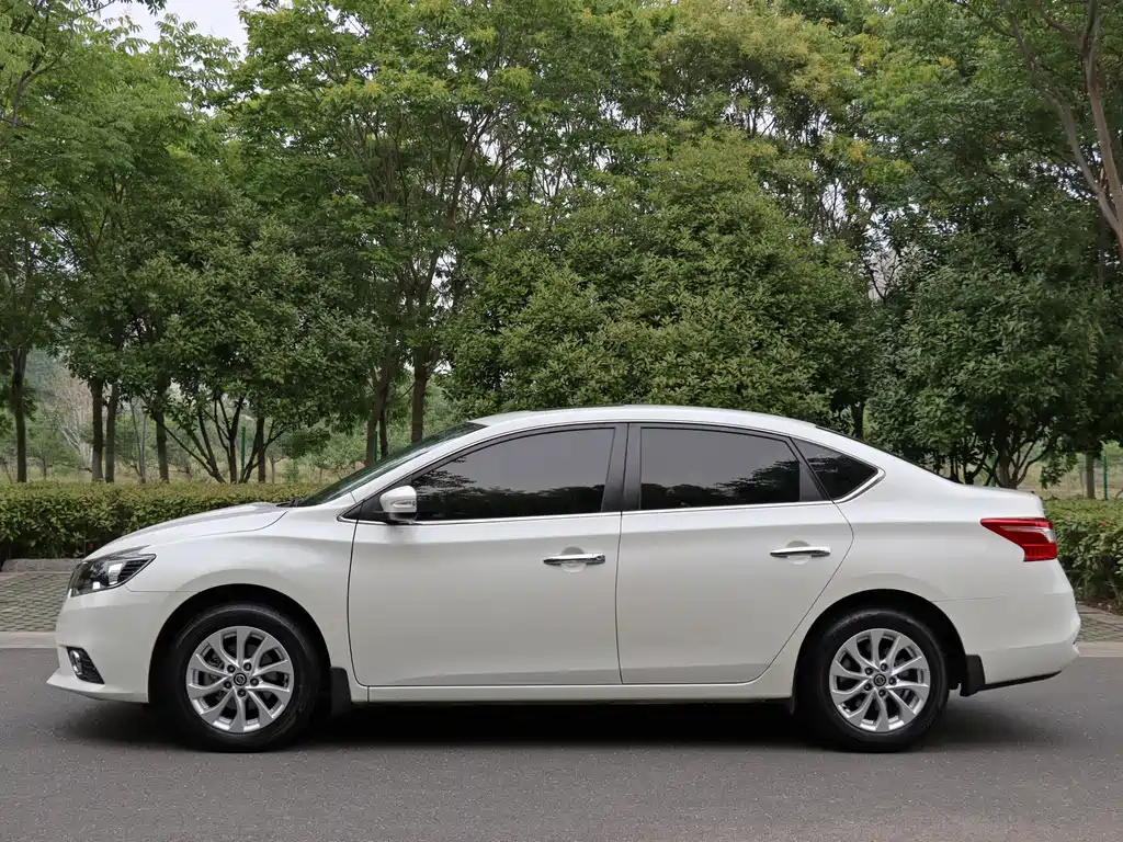 Nissan Sylphy — фото 4