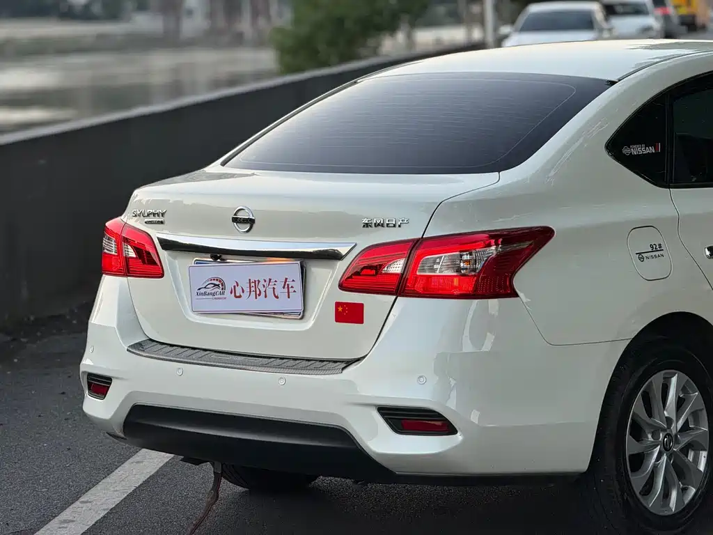 Nissan Sylphy — фото 24