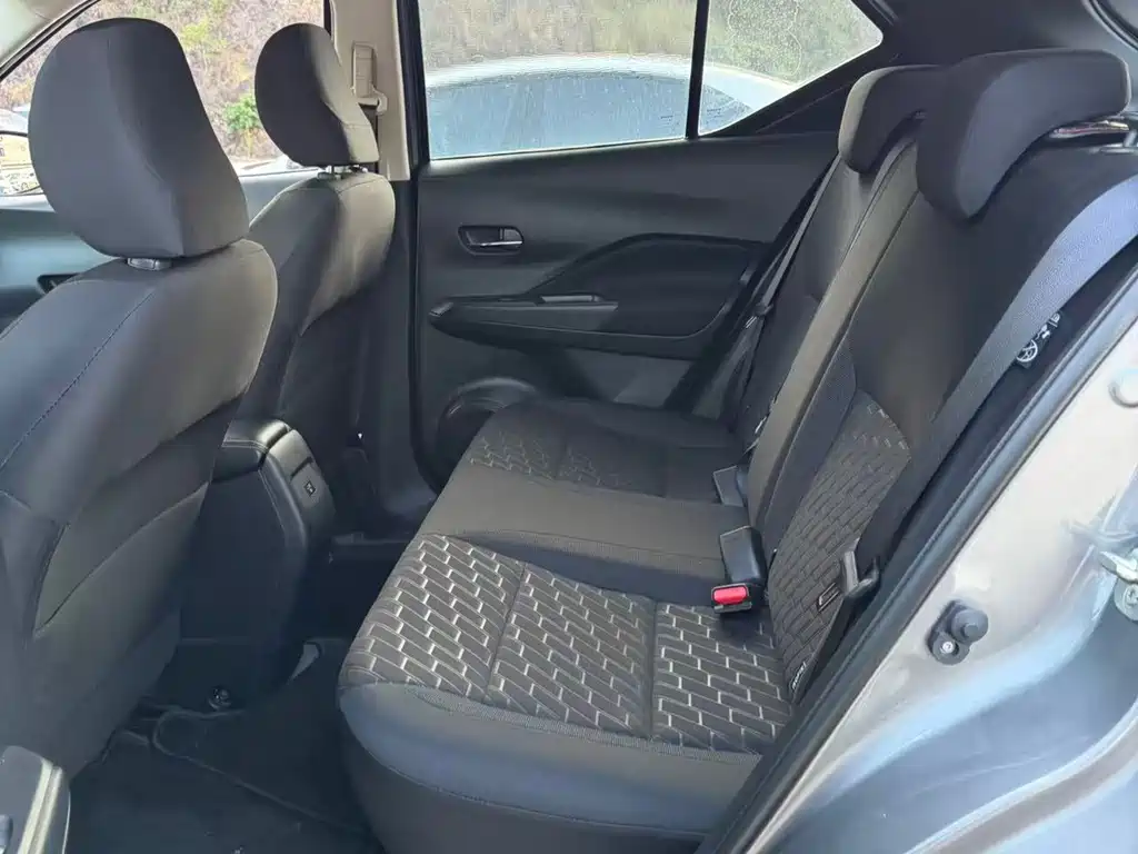 Nissan Kicks — фото 4