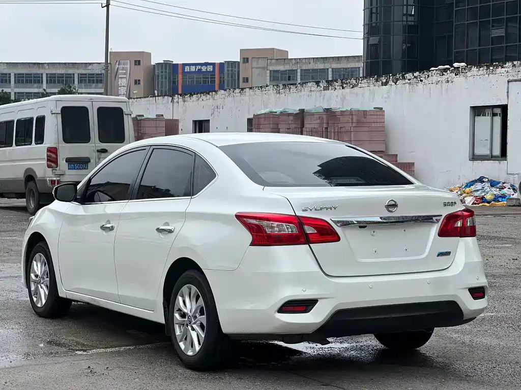Nissan Sylphy — фото 8