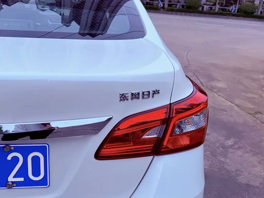 Nissan Sylphy — фото 20