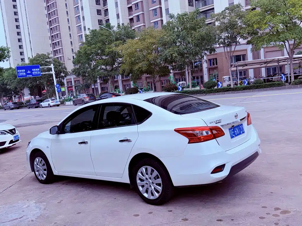 Nissan Sylphy — фото 6