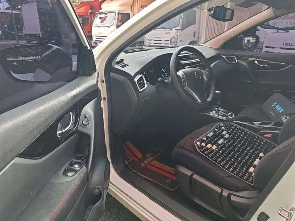 Nissan Qashqai — фото 15