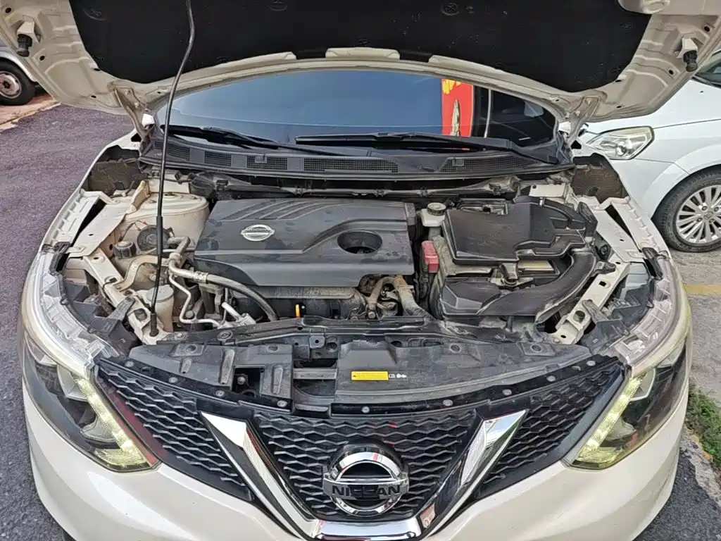 Nissan Qashqai — фото 19