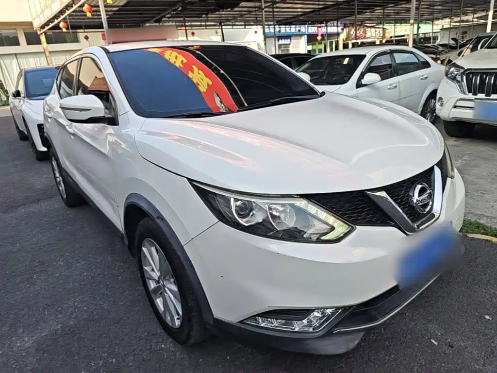 Nissan Qashqai — фото 3