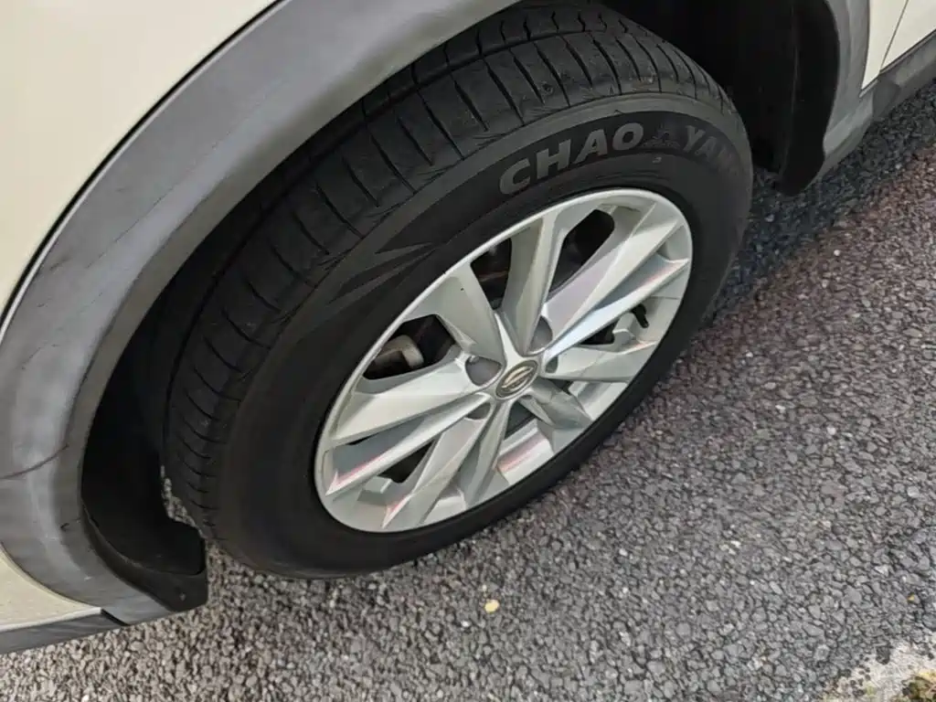 Nissan Qashqai — фото 21