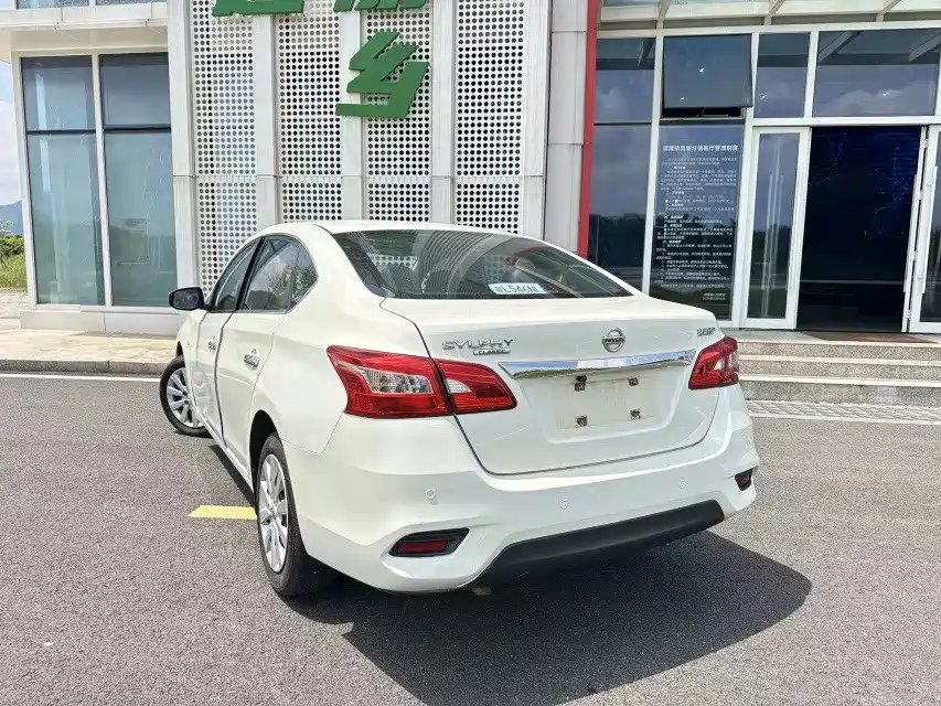 Nissan Sylphy — фото 3