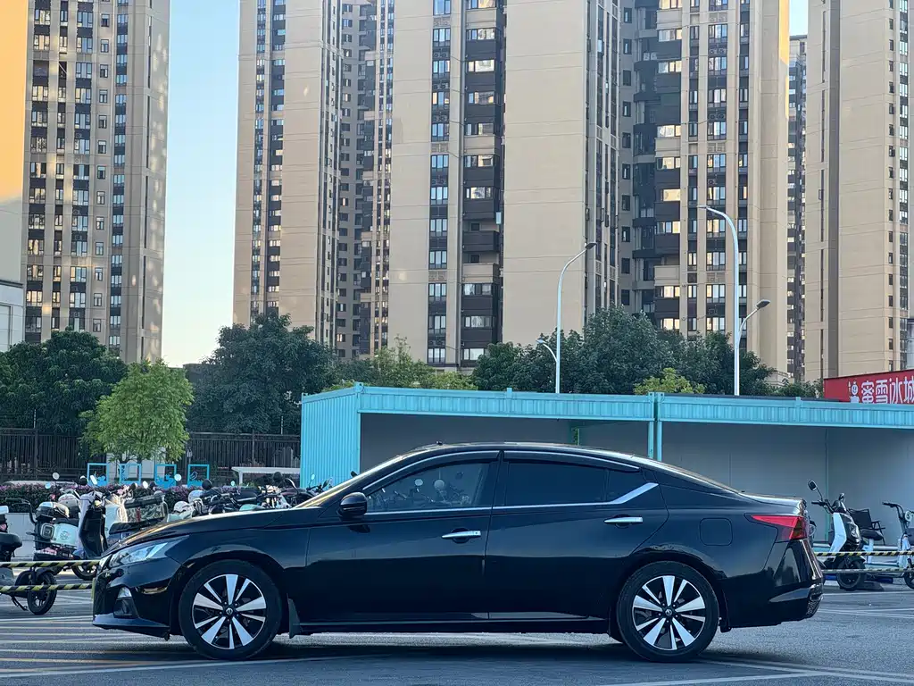 Nissan Teana — фото 3