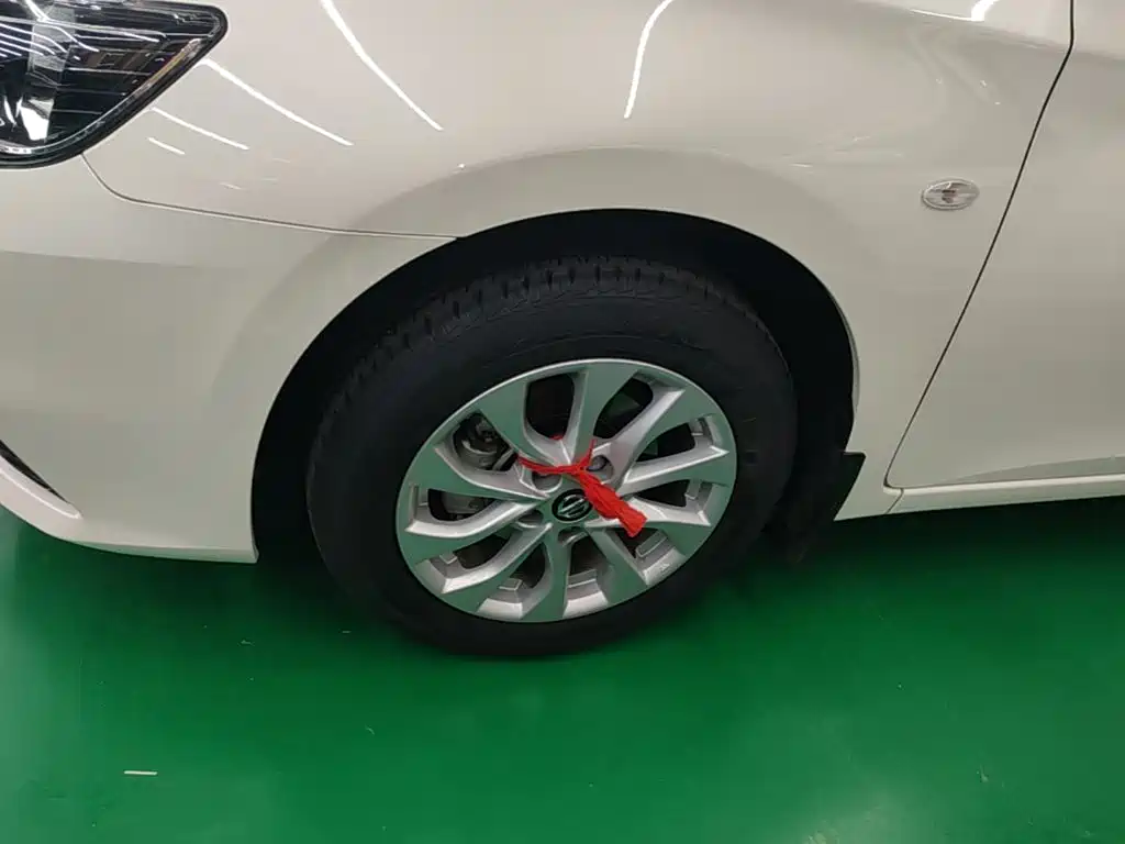 Nissan Sylphy — фото 22