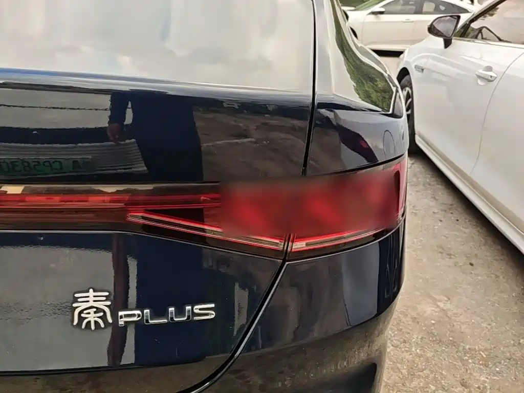 BYD Qin PLUS — фото 8