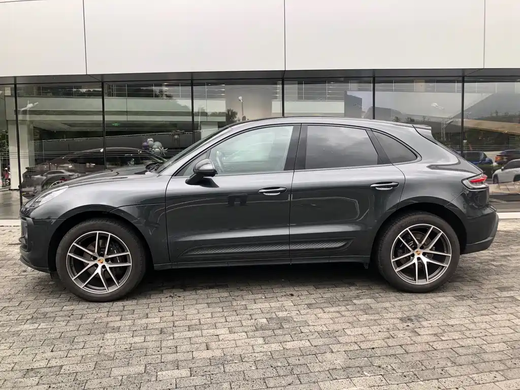 Porsche Macan — фото 6