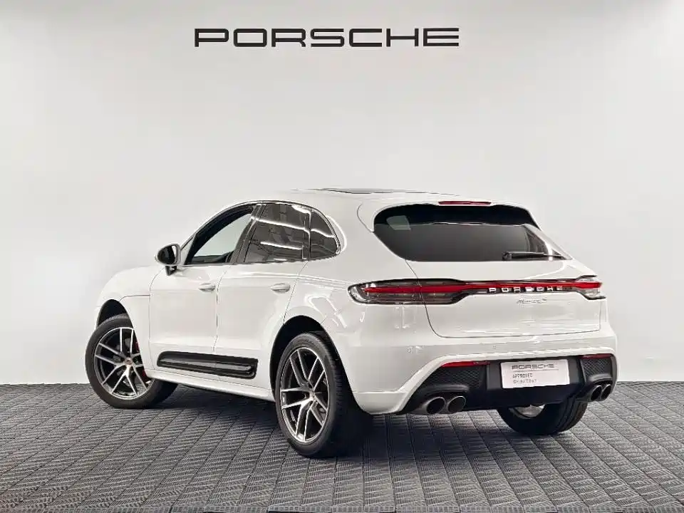 Porsche Macan — фото 6