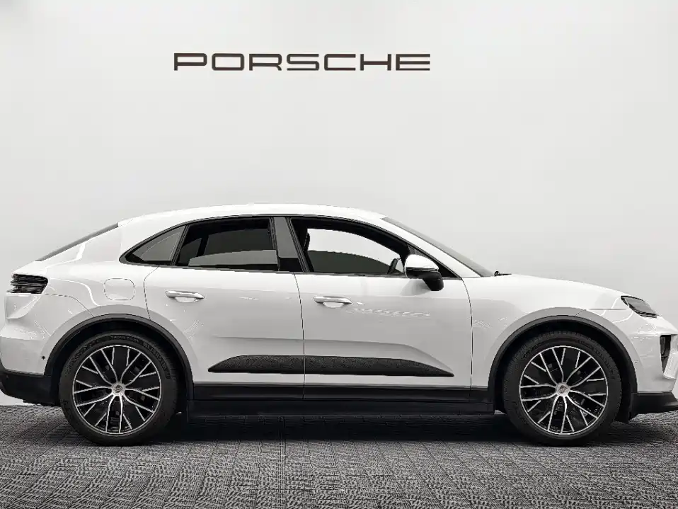 Porsche Macan EV — фото 4