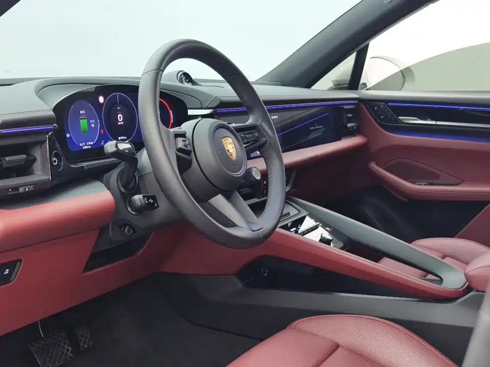 Porsche Macan EV — фото 10