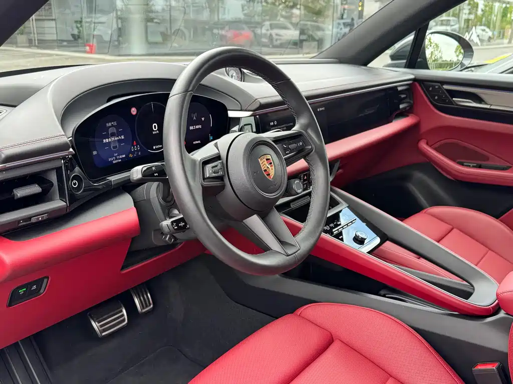 Porsche Macan EV — фото 4